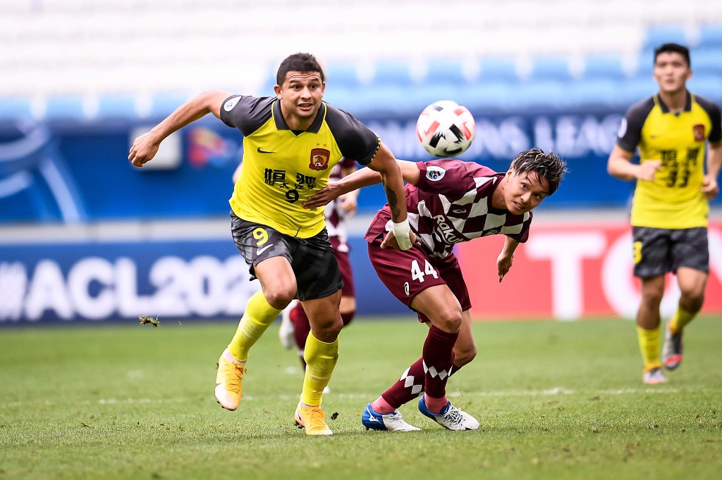 亚冠今晚走向成谜;马赛战术微调;目标明确;团队化学反应显著 亚冠今晚走向成谜;马赛战术微调;目标明确;团队化学反应显著